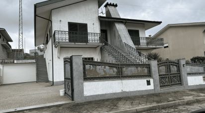 Maison T3 à Vila Verde e Santão de 280 m²