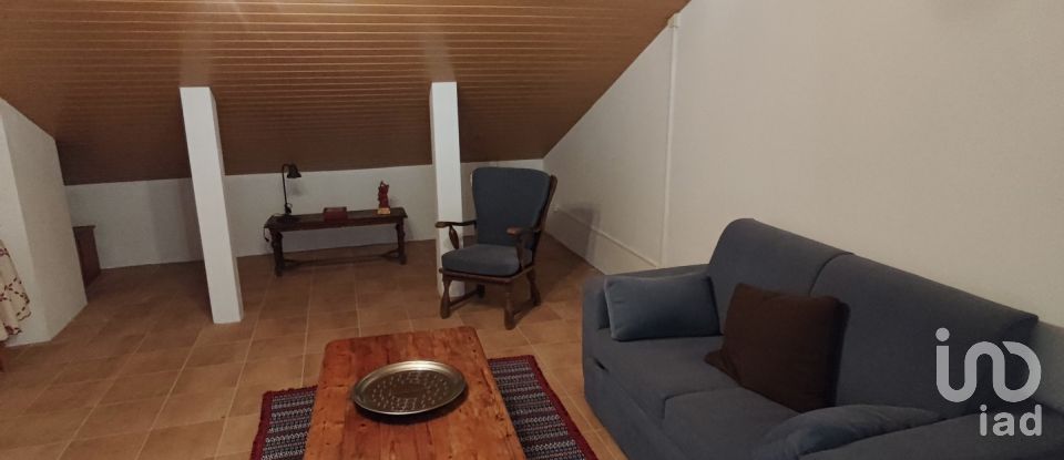 Casa de aldeia T3 em São Pedro de Tomar de 145 m²