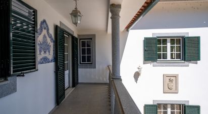 Moradia T5 em Lourosa de 572 m²