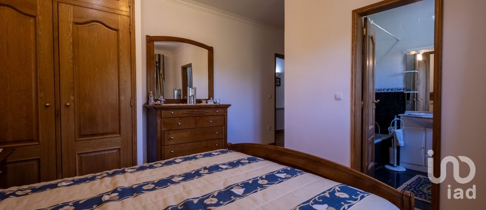 Maison T5 à Lourosa de 572 m²