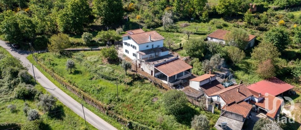 Maison T5 à Lourosa de 572 m²