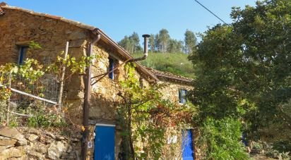 Ferme T5 à Figueiró dos Vinhos e Bairradas de 330 m²