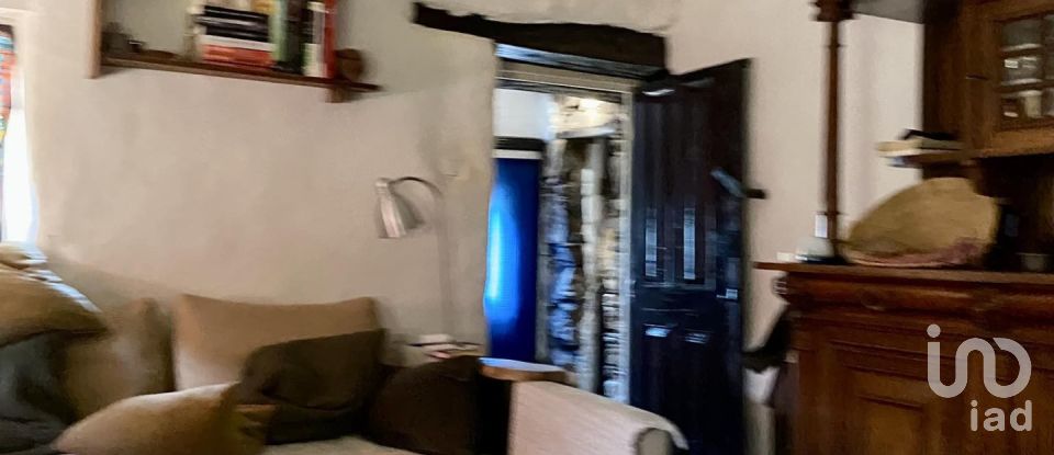 Farm T5 in Figueiró dos Vinhos e Bairradas of 330 m²