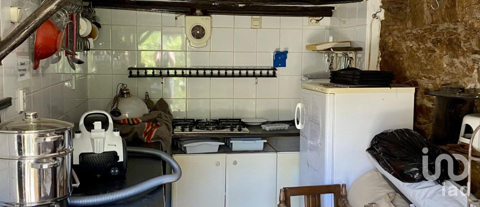 Farm T5 in Figueiró dos Vinhos e Bairradas of 330 m²