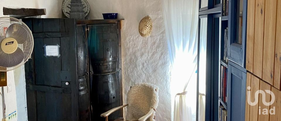 Farm T5 in Figueiró dos Vinhos e Bairradas of 330 m²