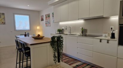 Appartement T2 à Atouguia da Baleia de 90 m²