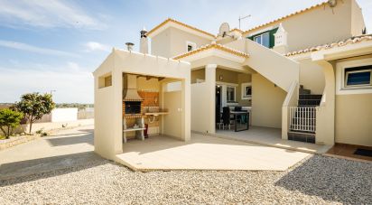 Maison T4 à Lagoa e Carvoeiro de 259 m²