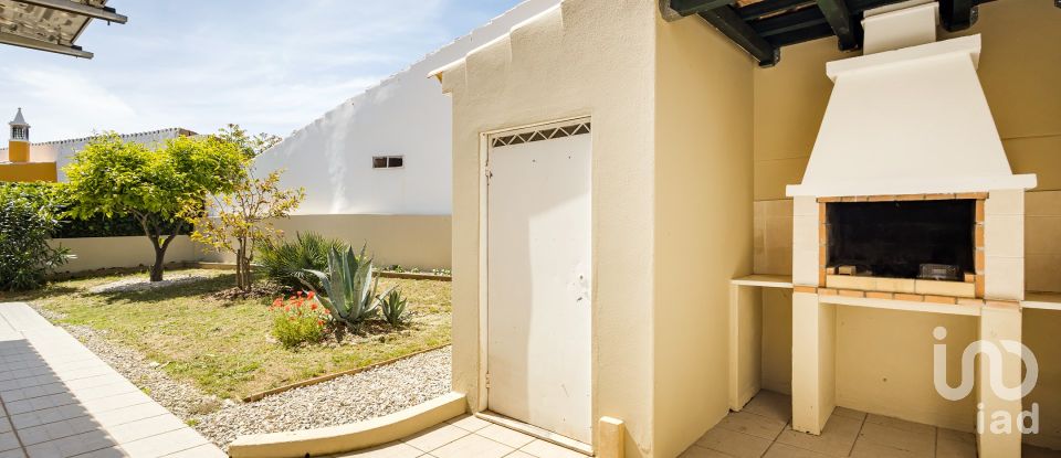 Maison T4 à Lagoa e Carvoeiro de 259 m²