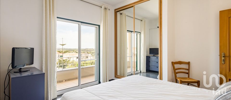 Maison T4 à Lagoa e Carvoeiro de 259 m²