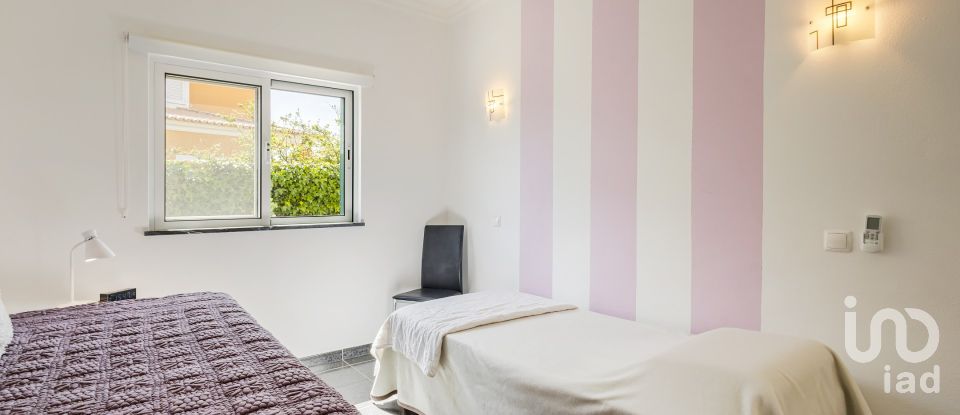 Maison T4 à Lagoa e Carvoeiro de 259 m²