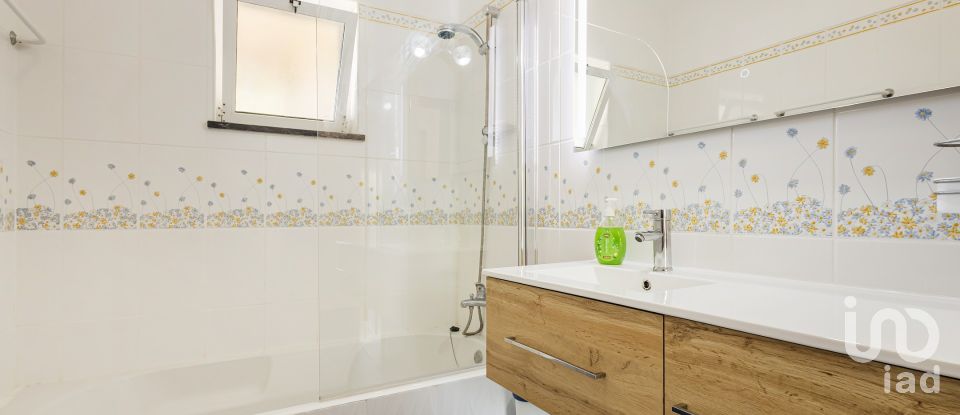 Maison T4 à Lagoa e Carvoeiro de 259 m²