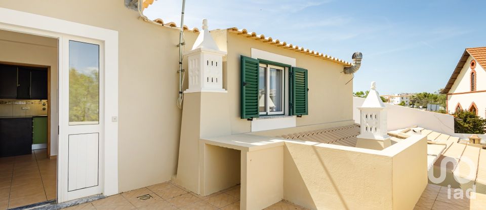 Maison T4 à Lagoa e Carvoeiro de 259 m²
