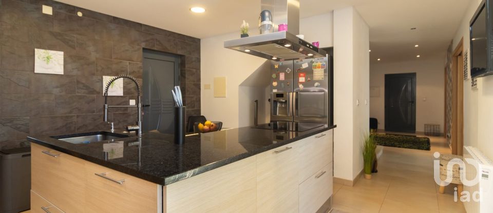 Moradia T5 em Gâmbia-Pontes-Alto da Guerra de 253 m²