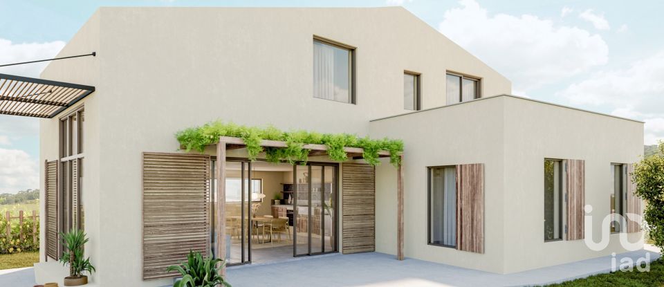 Moradia T4 em Bensafrim e Barão de São João de 185 m²