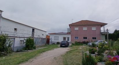 Maison rustique T4 à Alfeizerão de 209 m²