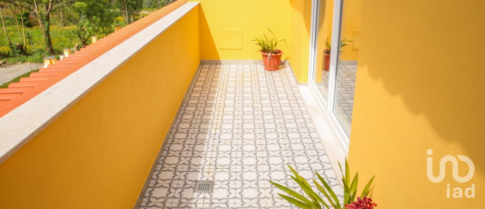 House T4 in São Bartolomeu dos Galegos e Moledo of 375 m²