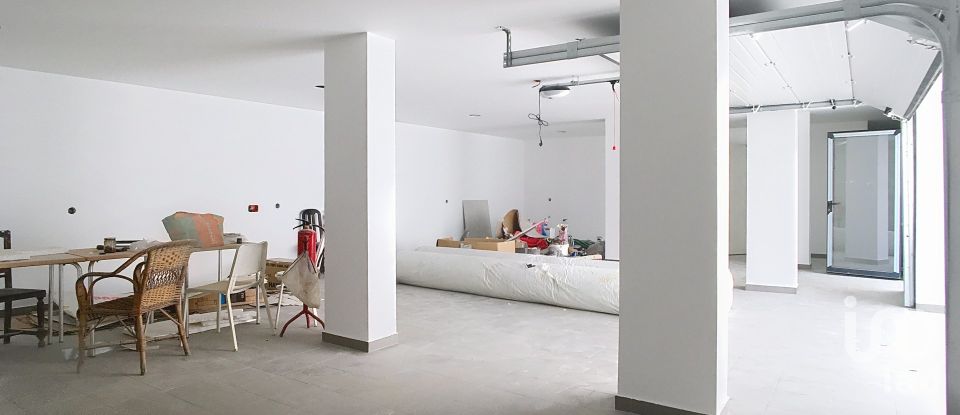 Maison T4 à Igreja Nova e Cheleiros de 244 m²