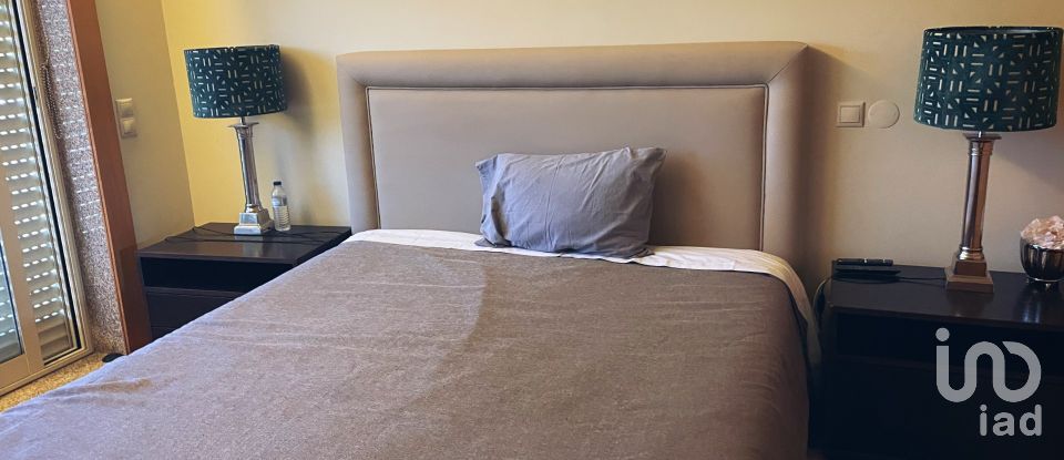 Moradia T3 em Anha de 245 m²