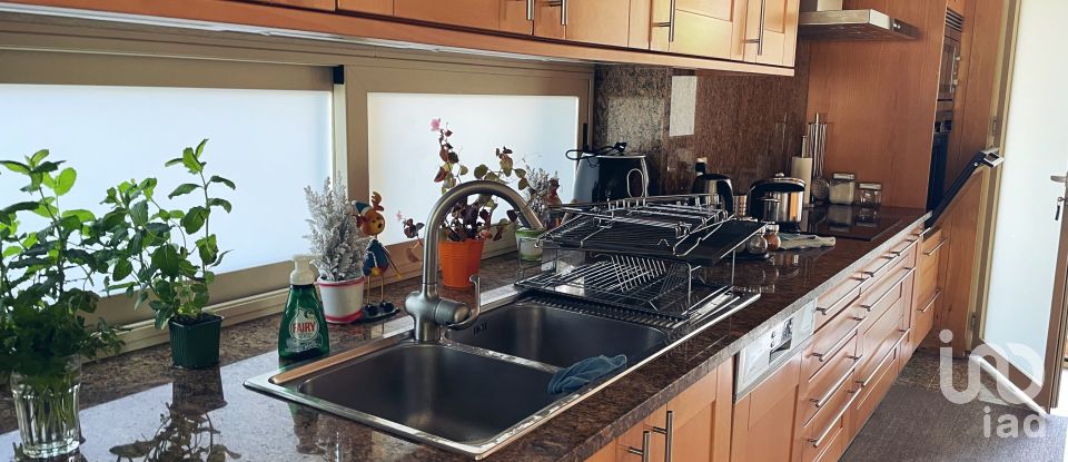 Moradia T3 em Anha de 245 m²