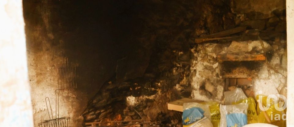 House T2 in Coura of 84 m²