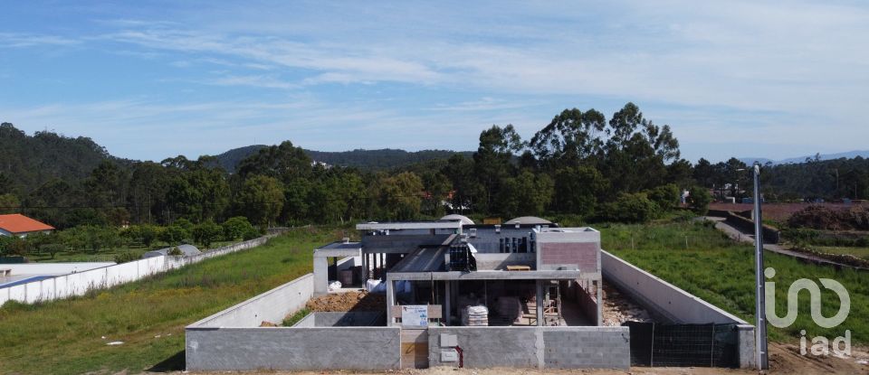 House T4 in Antas of 411 m²