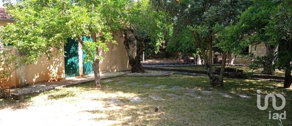 Gîte T4 à Fátima de 664 m²