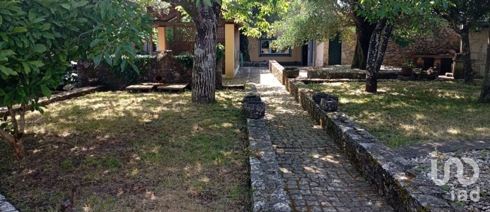 Gîte T4 à Fátima de 664 m²