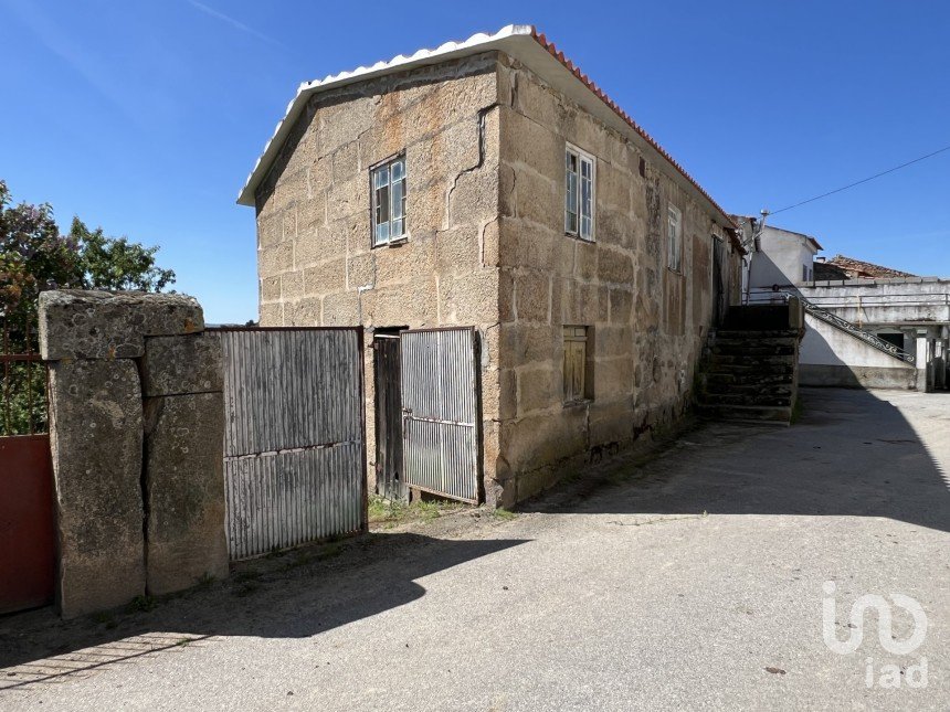 Maison de village T3 à Castelo Rodrigo de 97 m²