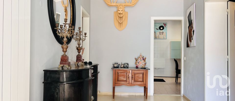 House T4 in Santarém (Marvila), Santa Iria Da Ribeira De Santarém, Santarém (São Salvador) E Santarém (São Nicolau) of 359 m²