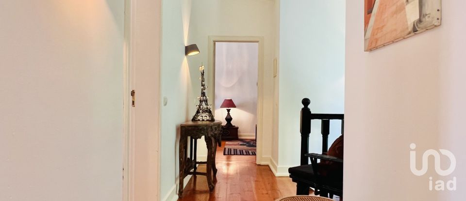 House T4 in Santarém (Marvila), Santa Iria Da Ribeira De Santarém, Santarém (São Salvador) E Santarém (São Nicolau) of 359 m²