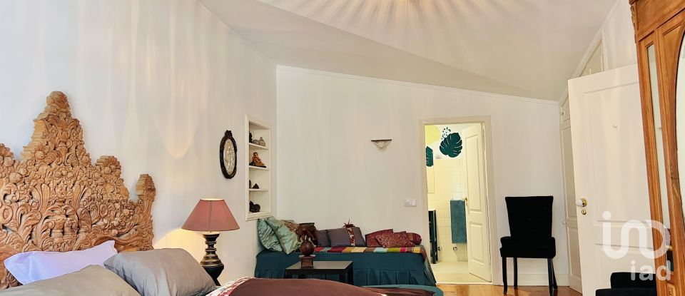 House T4 in Santarém (Marvila), Santa Iria Da Ribeira De Santarém, Santarém (São Salvador) E Santarém (São Nicolau) of 359 m²