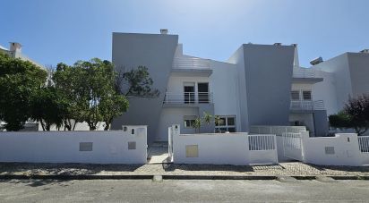 Moradia T4 em Sesimbra (Castelo) de 300 m²