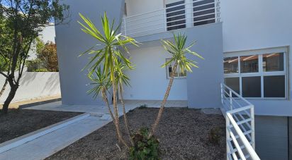 Moradia T4 em Sesimbra (Castelo) de 300 m²