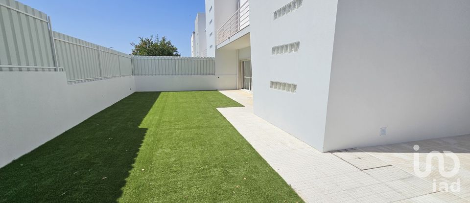 House T4 in Sesimbra (Castelo) of 300 m²