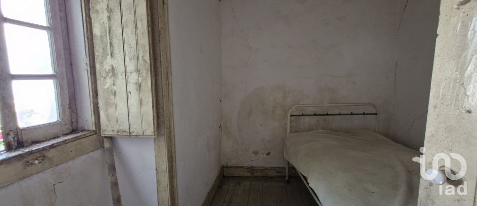 Moradia T3 em Azambujeira e Malaqueijo de 82 m²