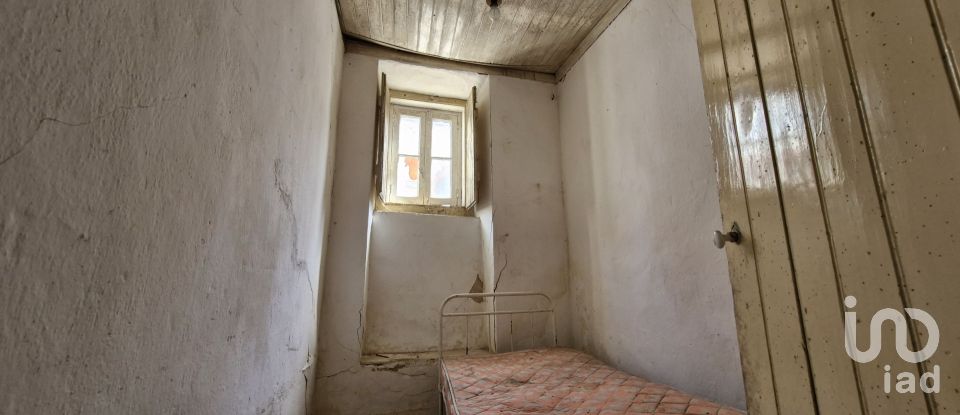 Moradia T3 em Azambujeira e Malaqueijo de 82 m²