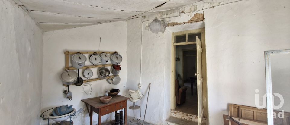 Moradia T3 em Azambujeira e Malaqueijo de 82 m²