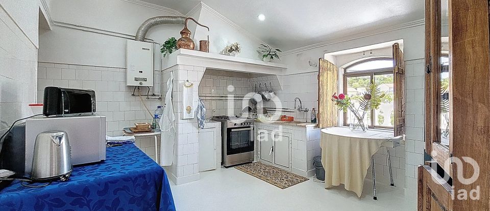 Maison T6 à São Marcos da Serra de 118 m²