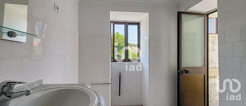 Maison T6 à São Marcos da Serra de 118 m²