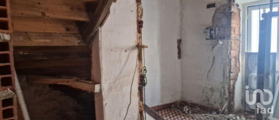 Moradia T3 em Minde de 122 m²