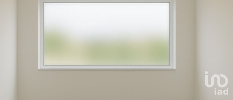 House T3 in Benfica do Ribatejo of 185 m²