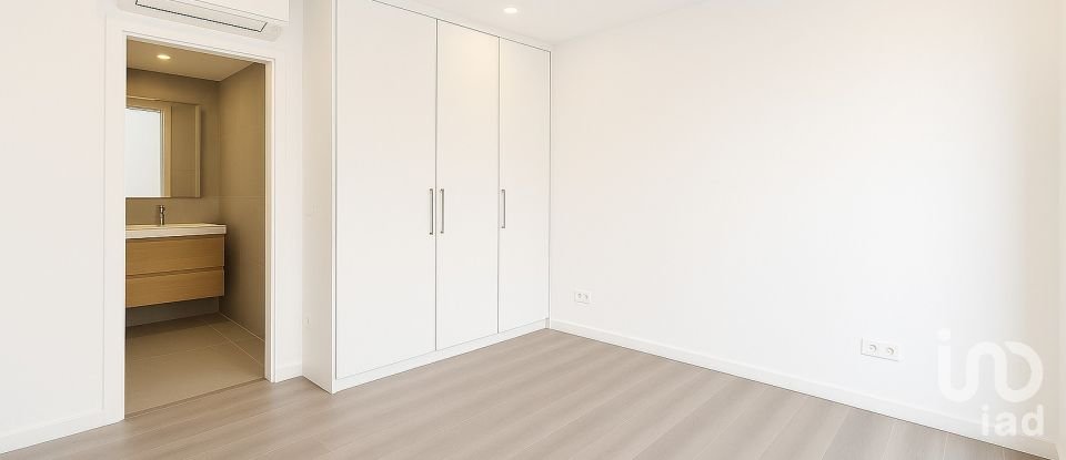 House T3 in Benfica do Ribatejo of 185 m²