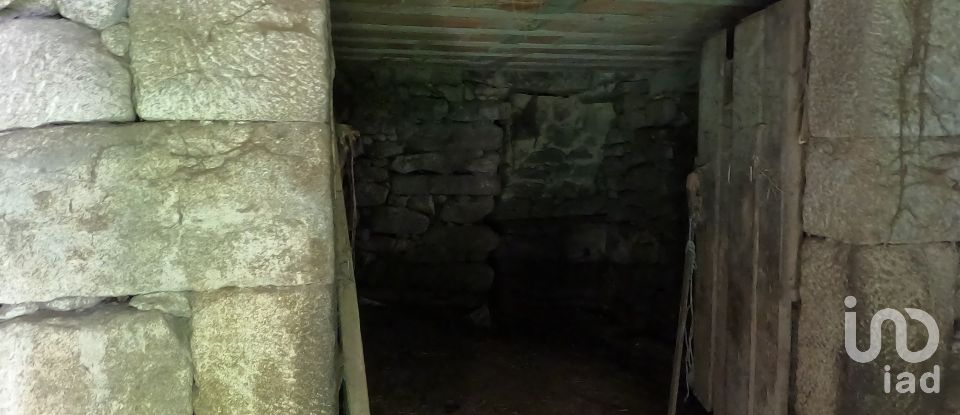 House T0 in Lindoso of 86 m²