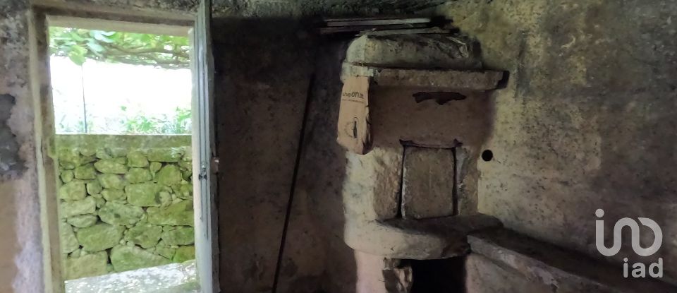 House T0 in Lindoso of 86 m²