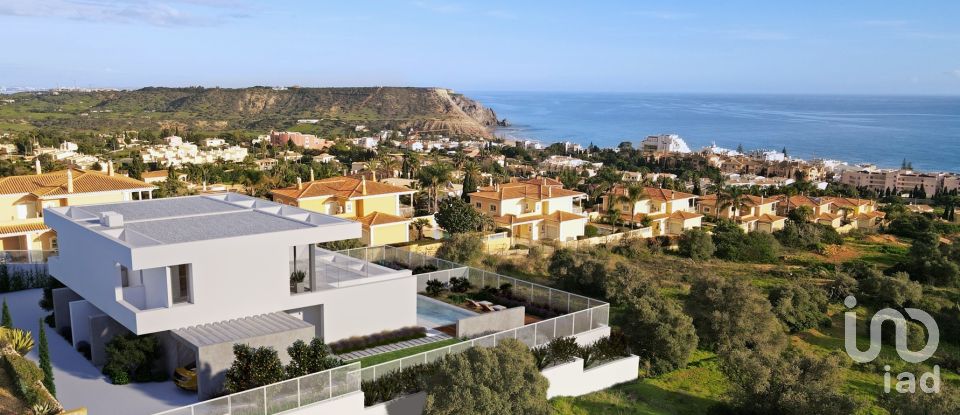 Maison T3 à Luz de 205 m²