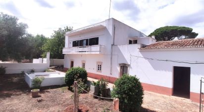 Maison T5 à Loulé (São Clemente) de 218 m²