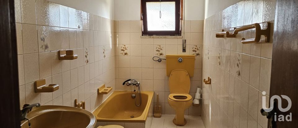 Casa T3 em Parada e Faílde de 128 m²