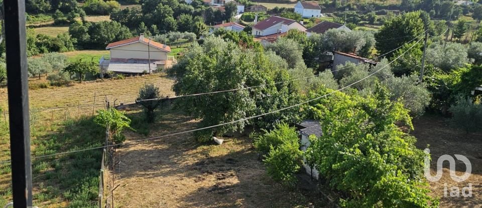 Casa T3 em Parada e Faílde de 128 m²