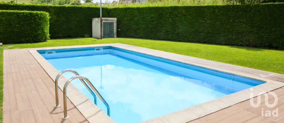 Moradia T3 em Lourinhã e Atalaia de 146 m²