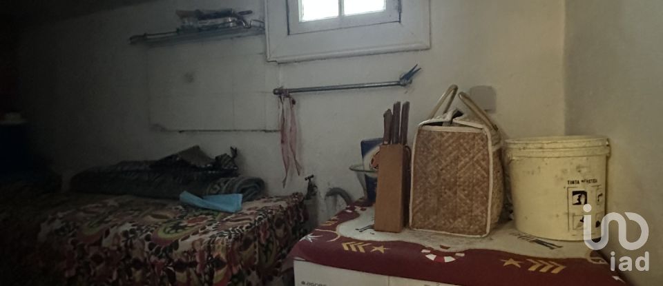 House T4 in Lobrigos (São Miguel e São João Baptista) e Sanhoane of 84 m²